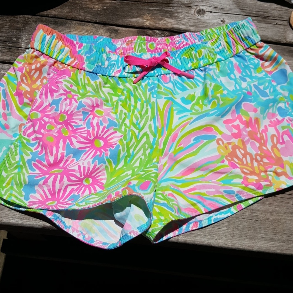 Lilly Pulitzer running shorts size XS